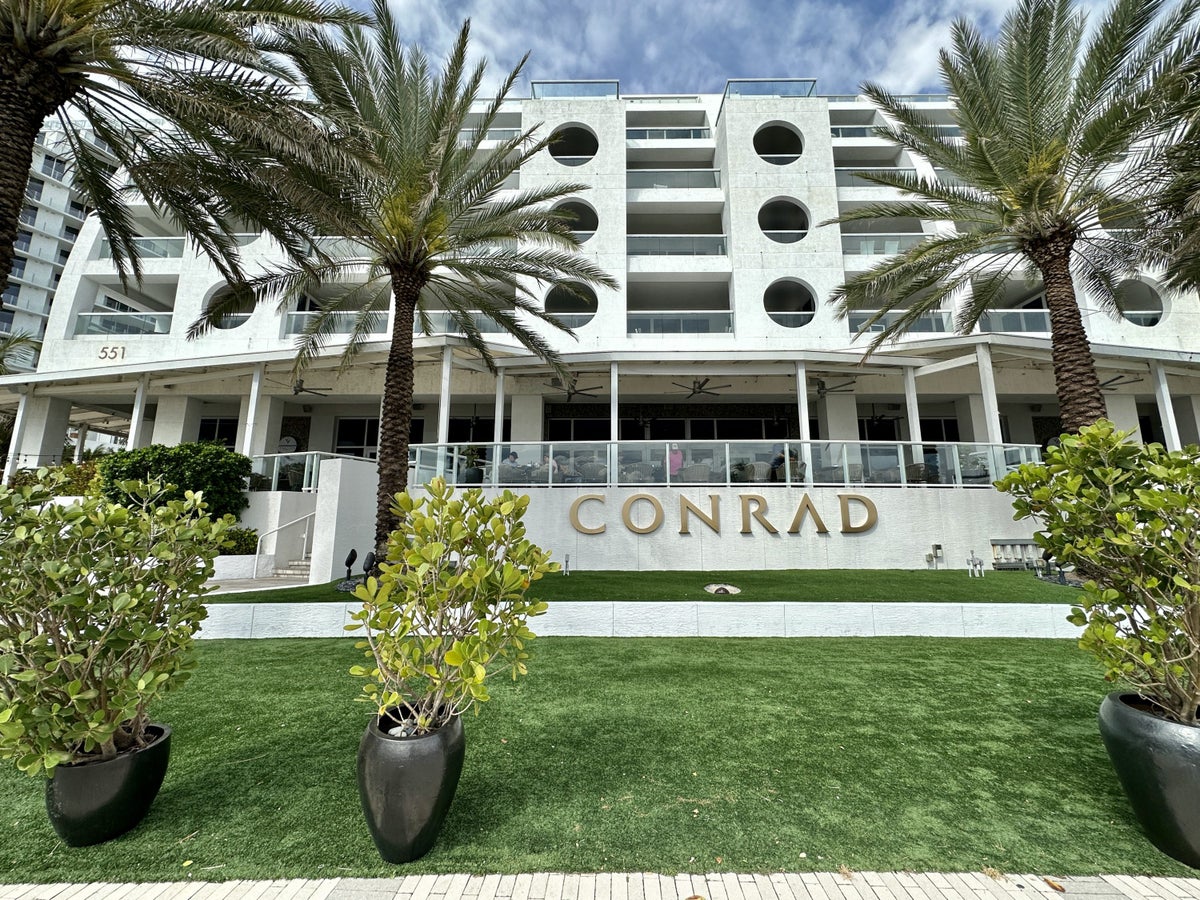 Conrad Hotels & Resorts: 10 Most Popular Locations and Best Redemptions [2025 Guide]